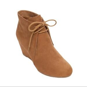 New Directions Cedar Lace Up Wedges Booties